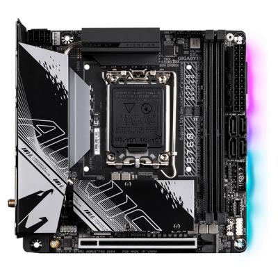 Placa base gigabyte b760i aorus pro 1700 mitx -  2 x ddr4 -  4 x sata -  5 x usb 3.2 -  2 x usb 2.0 -  1 x usb tipo c